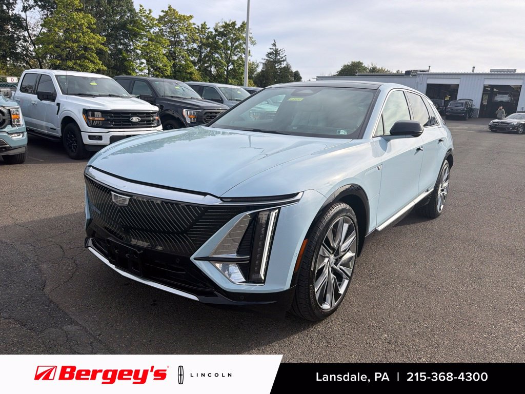 Used 2024 Cadillac LYRIQ Luxury 3 with VIN 1GYKPSRL4RZ124353 for sale in Lansdale, PA