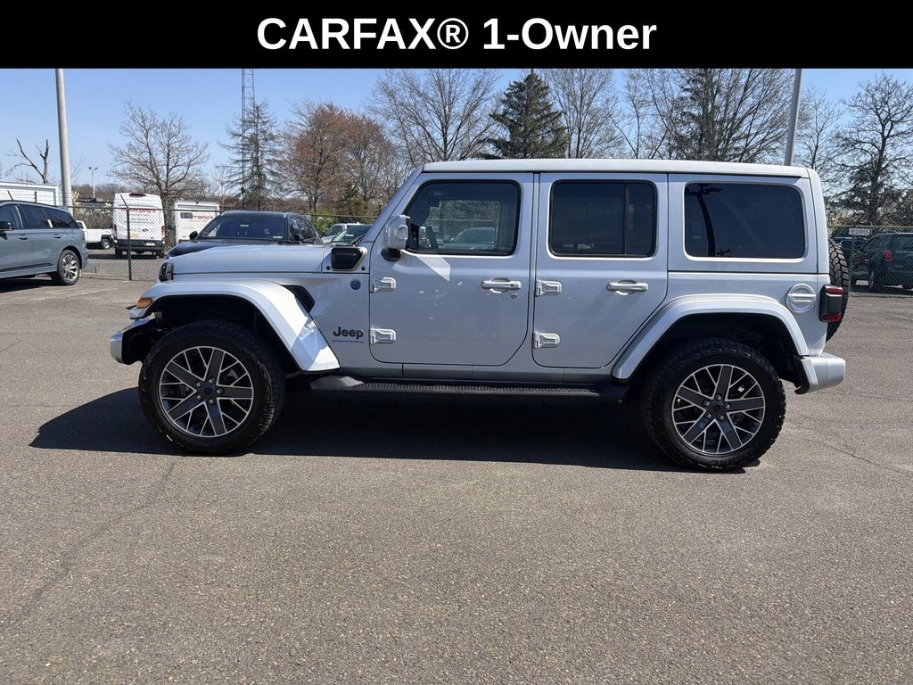 2024 Jeep Wrangler Unlimited 4xe 2.0L 4WD High Altitude Sky Top w