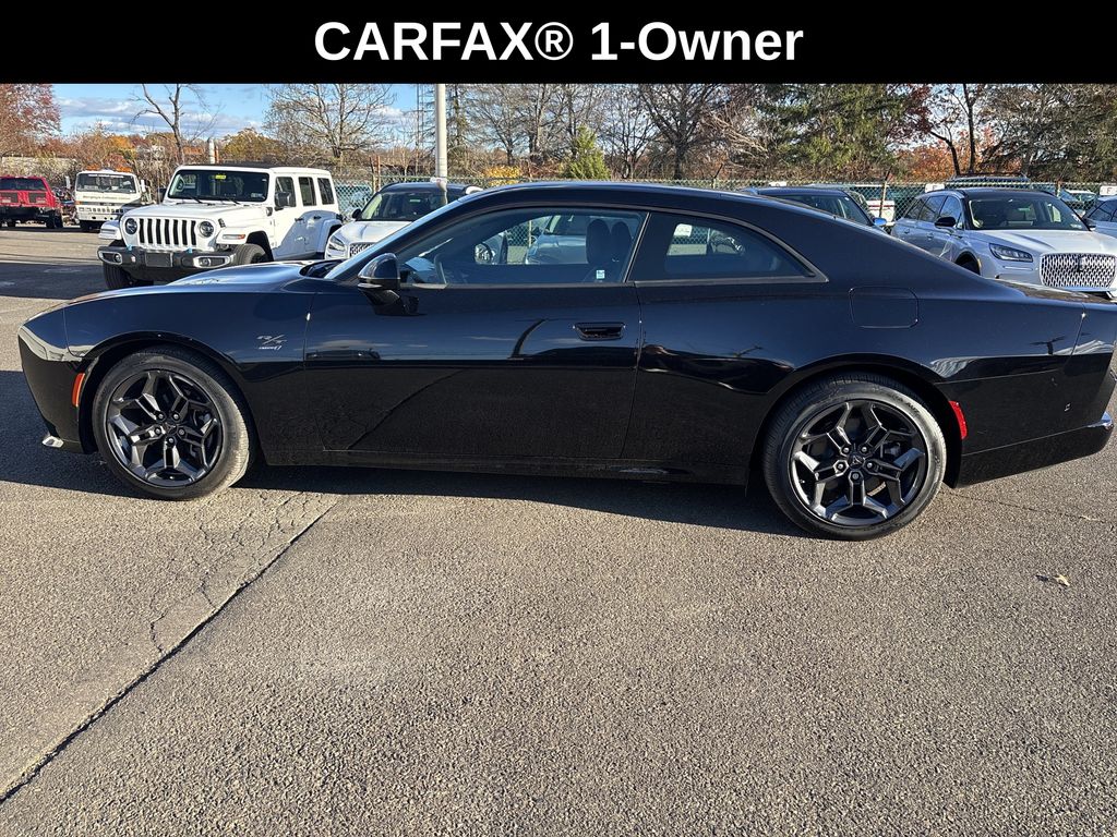 Used 2025 Dodge Charger Daytona R/T with VIN 2C3CDBCK6SR542405 for sale in Lansdale, PA