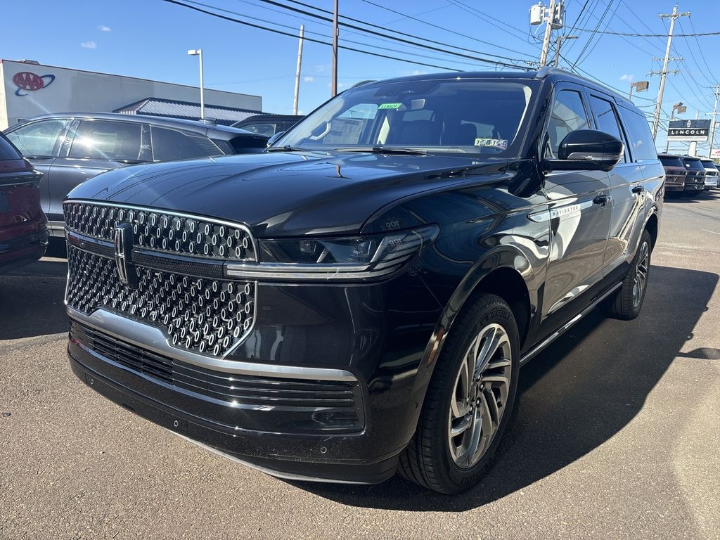 New 2025 Lincoln Navigator 3.5T 4WD Reserve w/ Panoramic Moonroof & Nav SUV