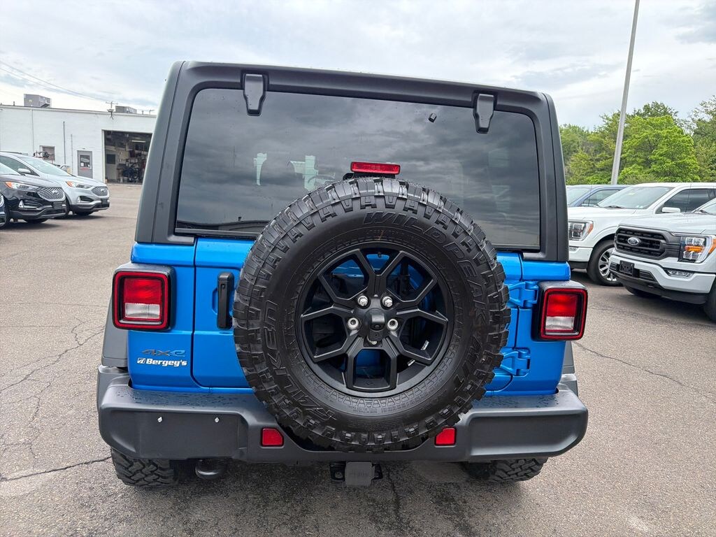 Used 2025 Jeep Wrangler Unlimited 4xe 2.0L 4WD Willys Hard Top w/ Technology & Convenience Pkg SUV