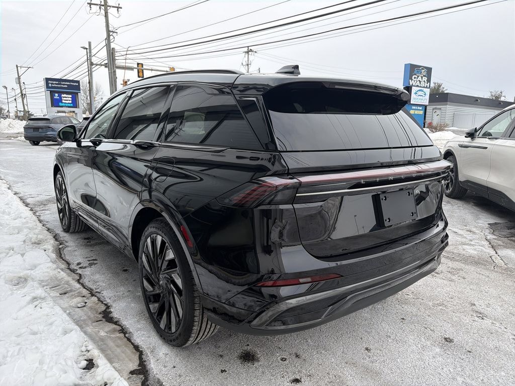 New 2026 Lincoln Nautilus 2.0L AWD Reserve III w/ Jet Appearance Pkg SUV