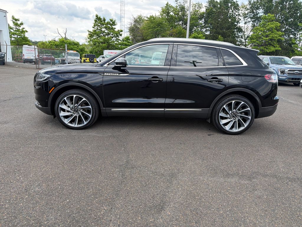 2LMPJ8KP9PBL15330