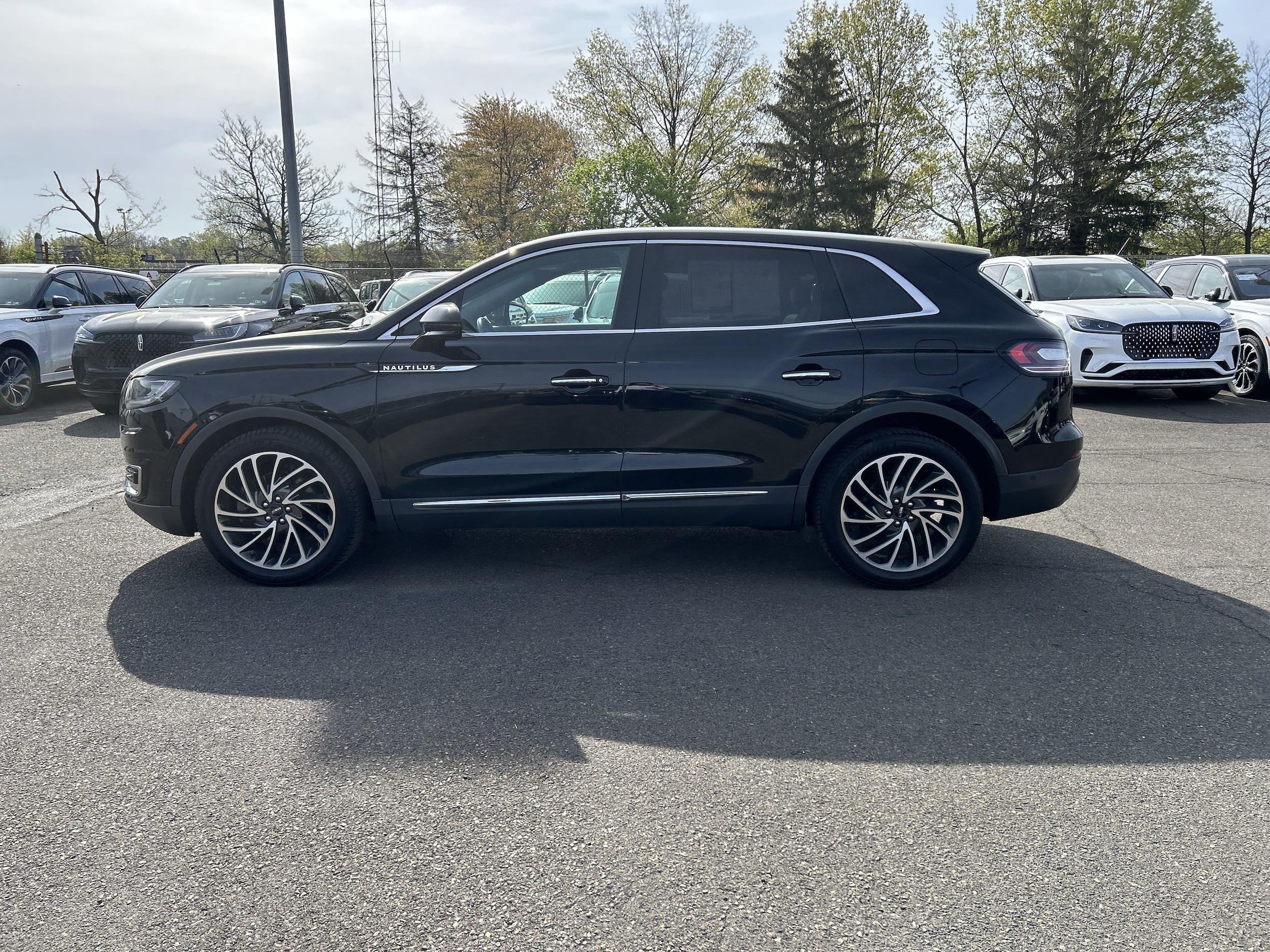 Used 2019 Lincoln Nautilus Reserve with VIN 2LMPJ8L94KBL10786 for sale in Lansdale, PA