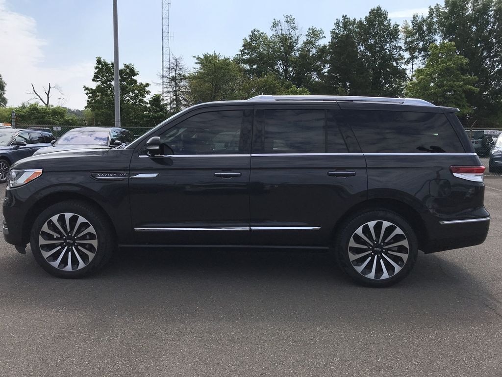 Certified 2022 Lincoln Navigator 3.5T 4WD Reserve w/ Luxury Pkg SUV