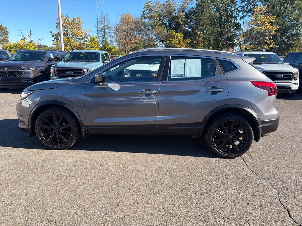 Used 2017 Nissan Rogue Sport SL with VIN JN1BJ1CR3HW114463 for sale in Lansdale, PA