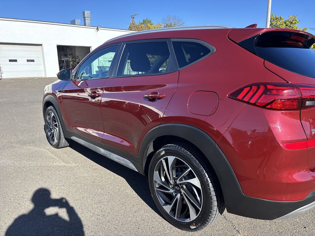 2019 Hyundai Tucson Sport photo 2
