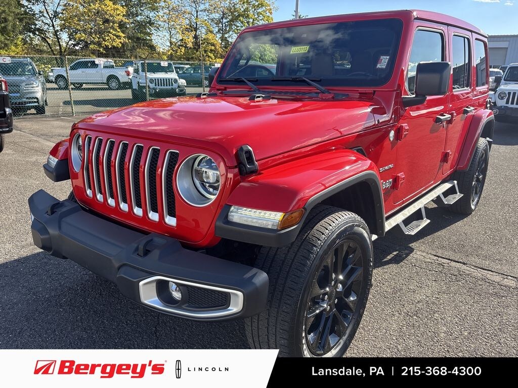 Used 2022 Jeep Wrangler Unlimited 3.6L 4WD Sahara Sky Top w/ Advanced Safety & Cold Weather Pkg SUV