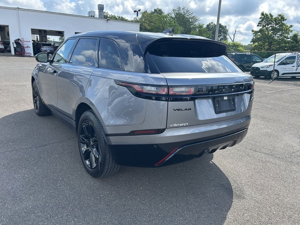 Used 2022 Land Rover Range Rover Velar 2.0T AWD P-250 R-Dynamic w/ Panoramic Moonroof & Nav SUV
