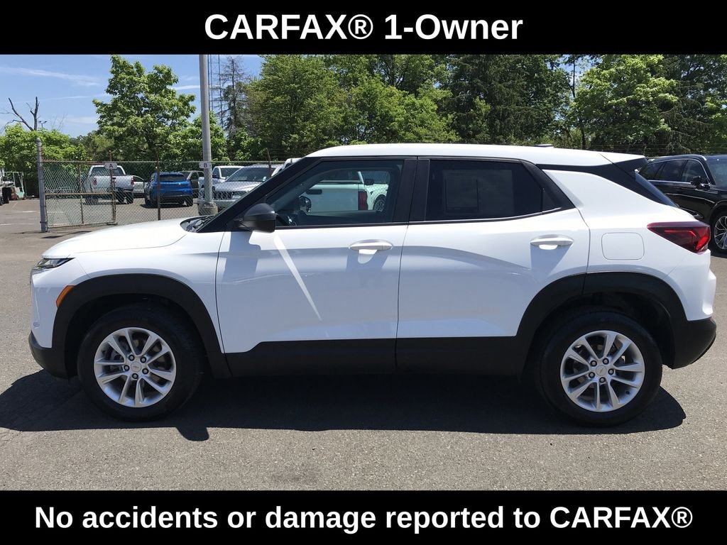 Used 2024 Chevrolet Trailblazer 1.3T AWD LS w/ Remote Start & 17" Wheels SUV