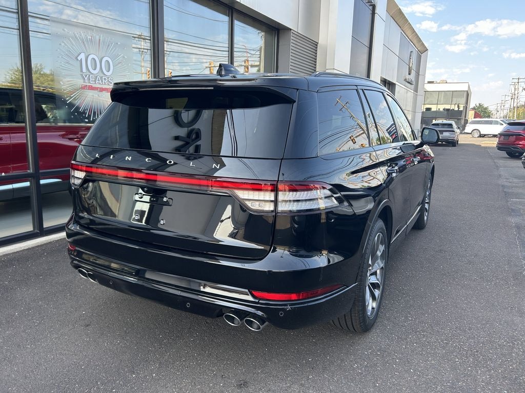 New 2025 Lincoln Aviator 3.0T AWD Premiere II w/ Jet Appearance Pkg SUV