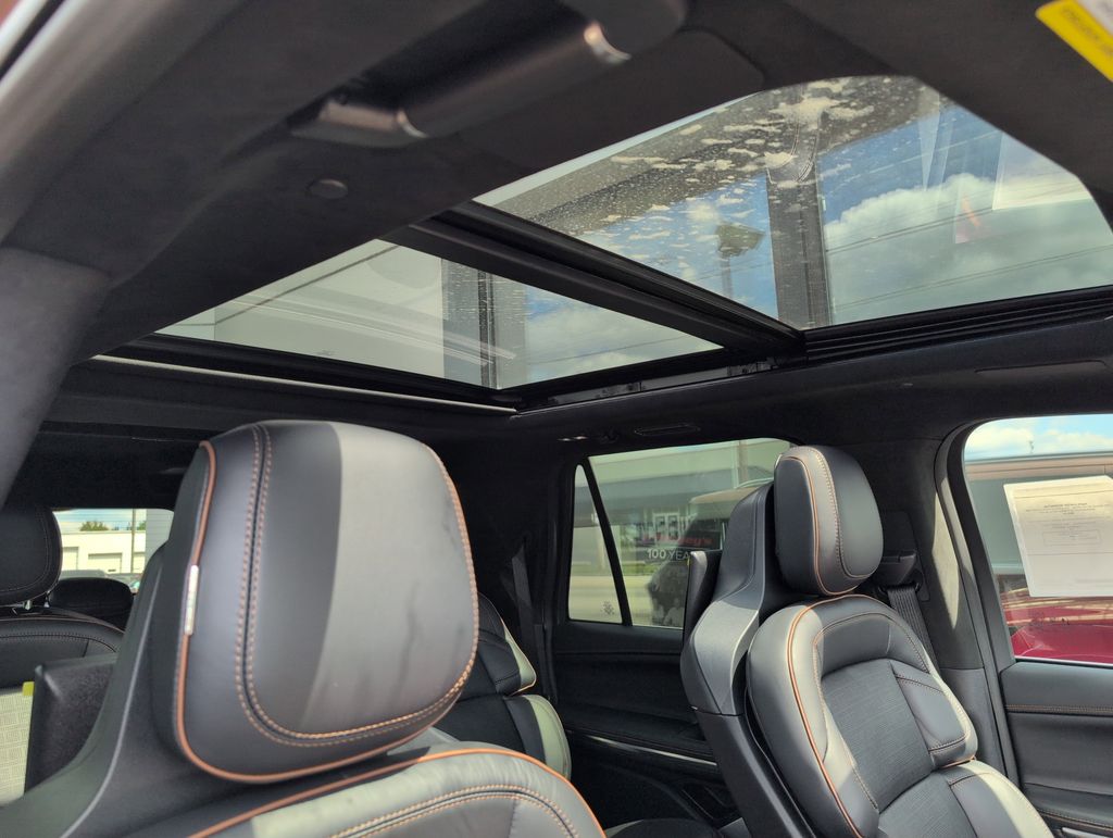 2025 Lincoln Navigator Black Label L - Photo 10