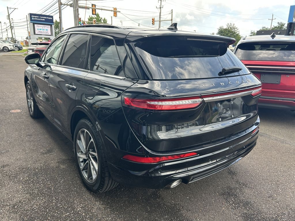 New 2025 Lincoln Corsair 2.5L AWD Grand Touring w/ Panoramic Moonroof & Nav SUV