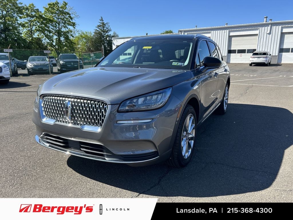 Used 2022 Lincoln Corsair 2.0T AWD Standard I w/ Premium & Elements Pkg SUV