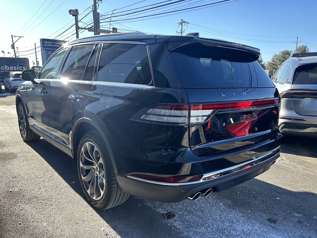 New 2025 Lincoln Aviator 3.0T AWD Premiere II w/ Panoramic Vista Roof & Nav SUV