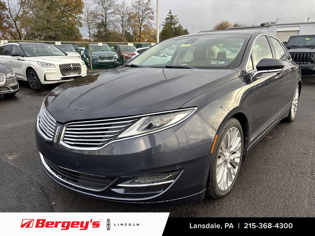 2014 Lincoln MKZ Base's photo
