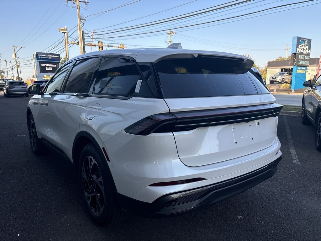 New 2025 Lincoln Nautilus Hybrid 2.0L AWD Premiere II w/ Jet Appearance Pkg SUV
