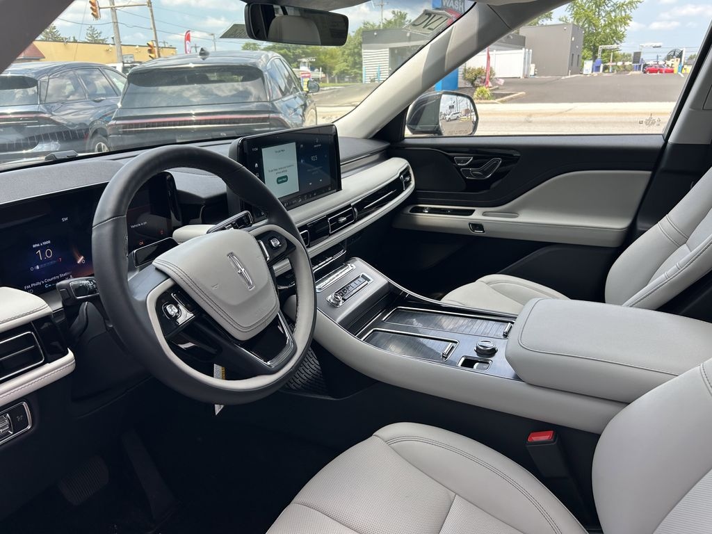 New 2025 Lincoln Aviator 3.0T AWD Premiere I w/ Panoramic Moonroof & Nav SUV