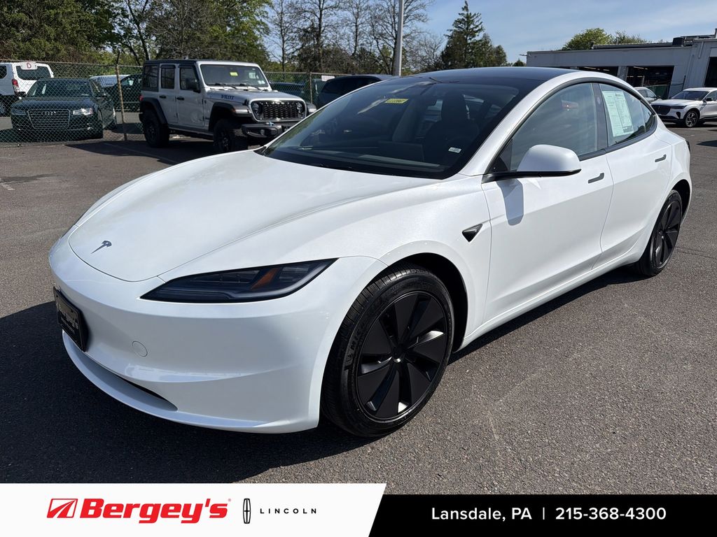 2025 Tesla Model 3 Long Range's photo