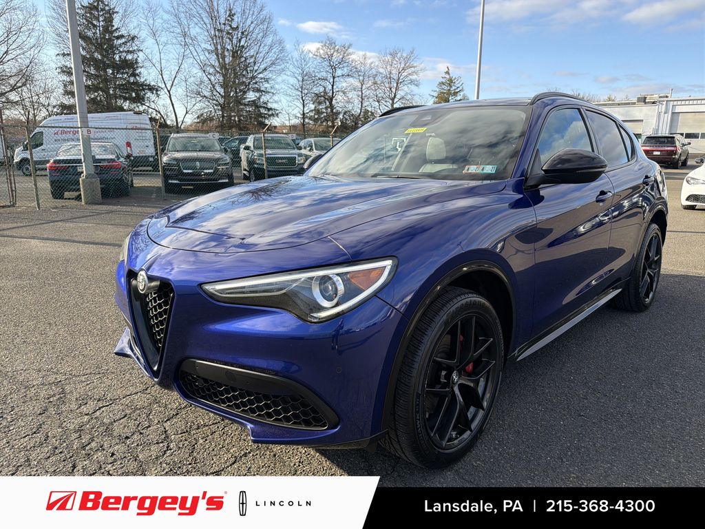 2021 Alfa Romeo Stelvio Ti Sport