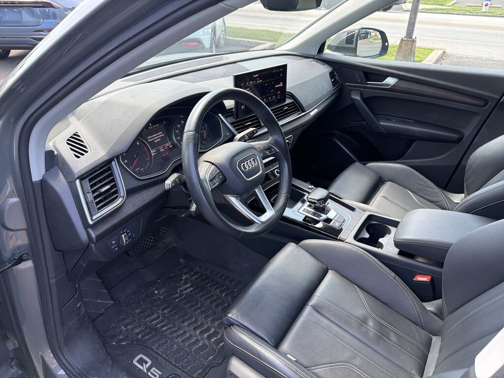 Used 2024 Audi Q5 45 S Line Premium SUV