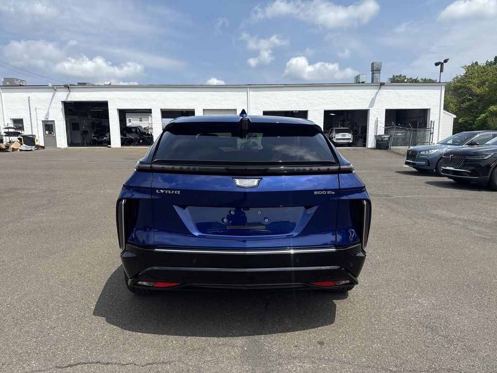 Used 2024 Cadillac LYRIQ 11.5 KW Luxury AWD w/ Navigation & Panoramic Moonroof SUV