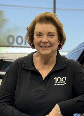 Staff member Gail Paige from ID_f88a28