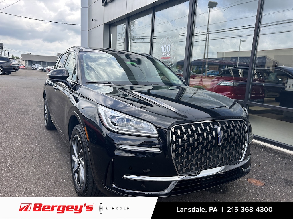 New 2025 Lincoln Corsair 2.5L AWD Grand Touring w/ Panoramic Moonroof & Nav SUV