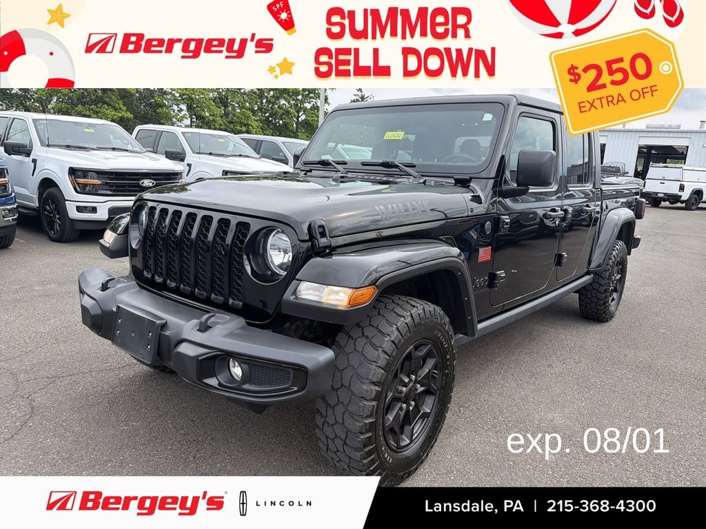 Used 2023 Jeep Gladiator 3.6L 4WD Willys Hard Top w/ Technology & Convenience Pkg Truck