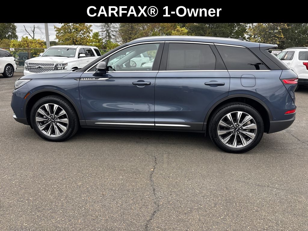 2022 Lincoln Corsair Reserve photo 2