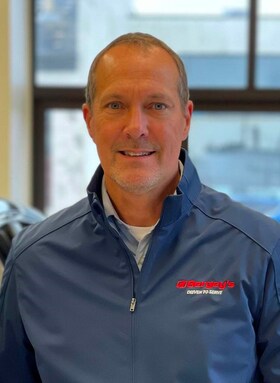 Staff member David Bingham from ID_f88a28