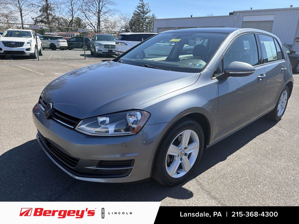 2017 Volkswagen Golf S