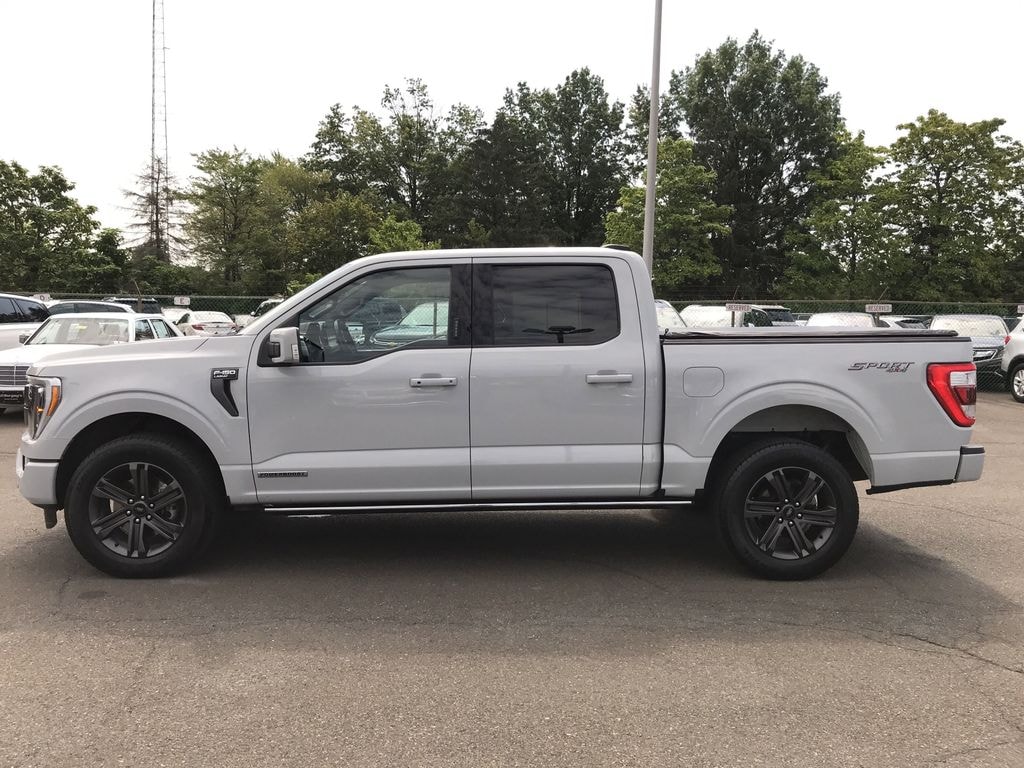 Used 2023 Ford F-150 3.5L 4x4 Lariat 4WD w/ Trailer Tow, Lariat Sport Appearance, & Bed Utility Pkg Truck SuperCrew Cab
