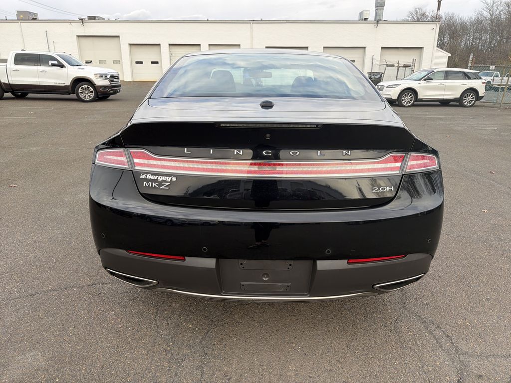 2017 Lincoln MKZ Hybrid Premiere photo 4