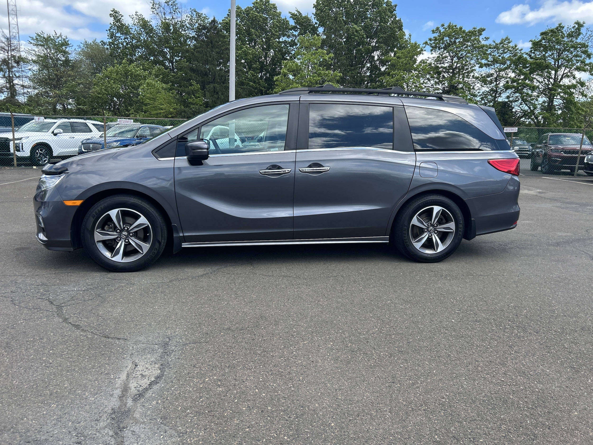 Used 2019 Honda Odyssey Touring with VIN 5FNRL6H82KB037356 for sale in Lansdale, PA