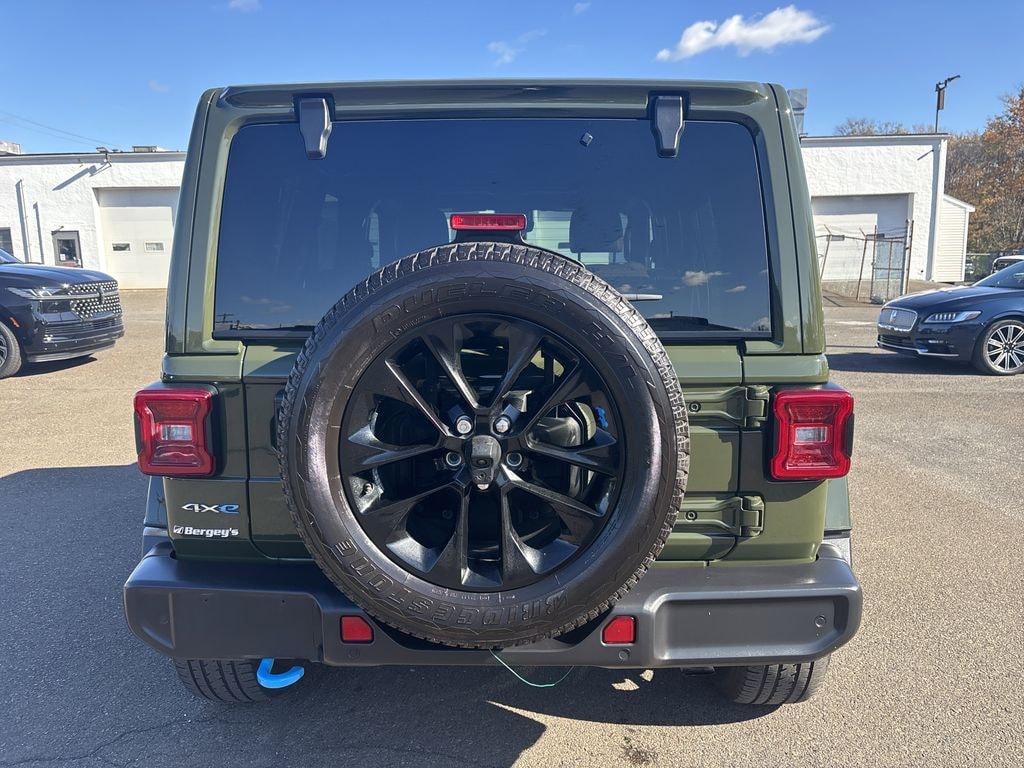 Used 2022 Jeep Wrangler Unlimited 4xe Sahara SUV