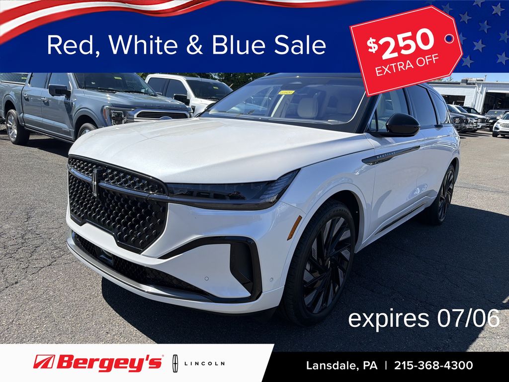 2024 Lincoln Nautilus Black Label AWD's photo
