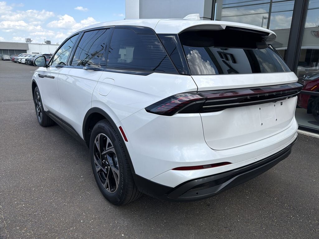 New 2026 Lincoln Nautilus 2.0T AWD Premiere II w/ Jet Appearance Pkg SUV