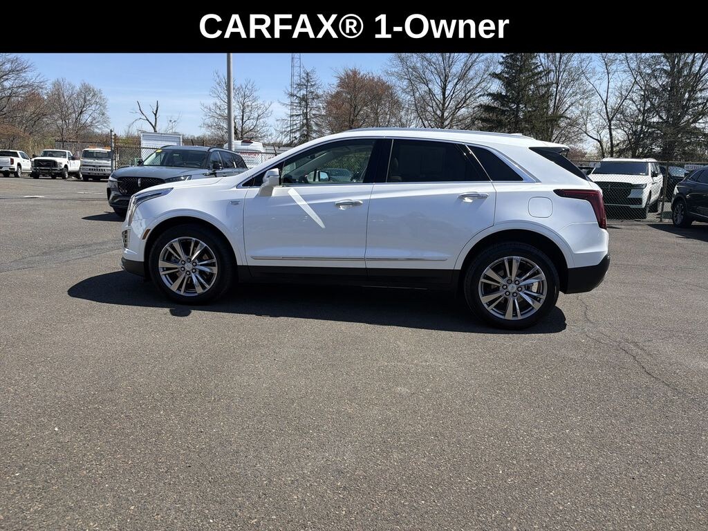 Used 2024 Cadillac XT5 3.6L AWD Premium Luxury w/ UltraView Sunroof & Navigation SUV