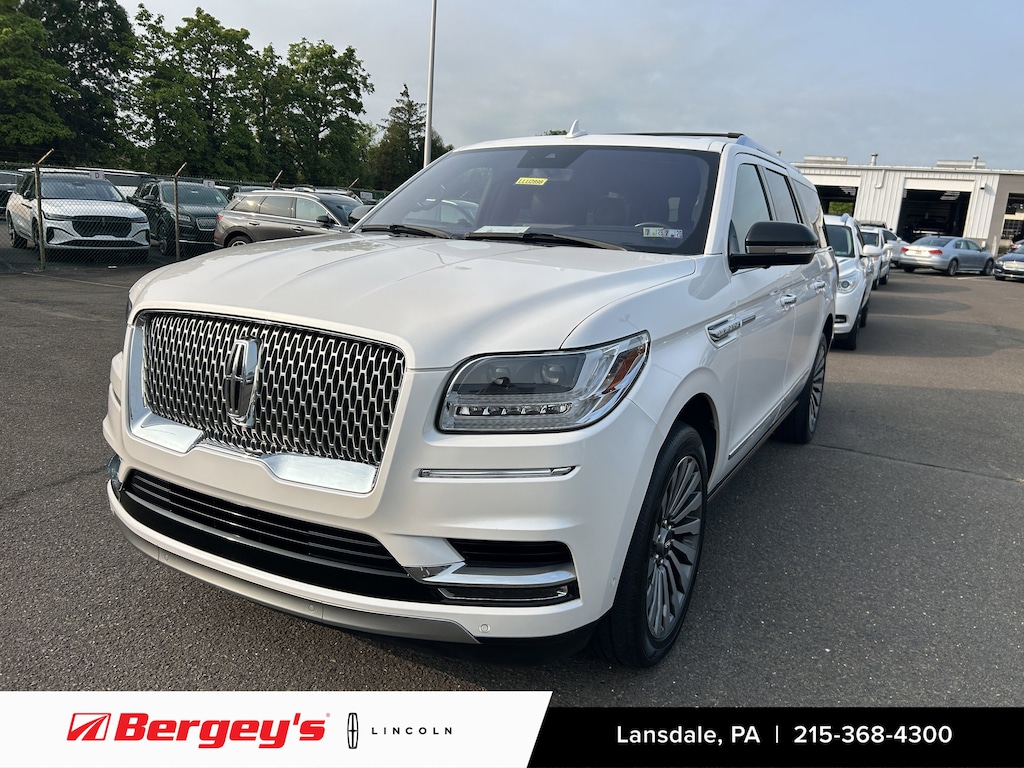 Used 2019 Lincoln Navigator L 3.5L L Reserve 4WD w/ Panoramic Moonroof & Navigation SUV