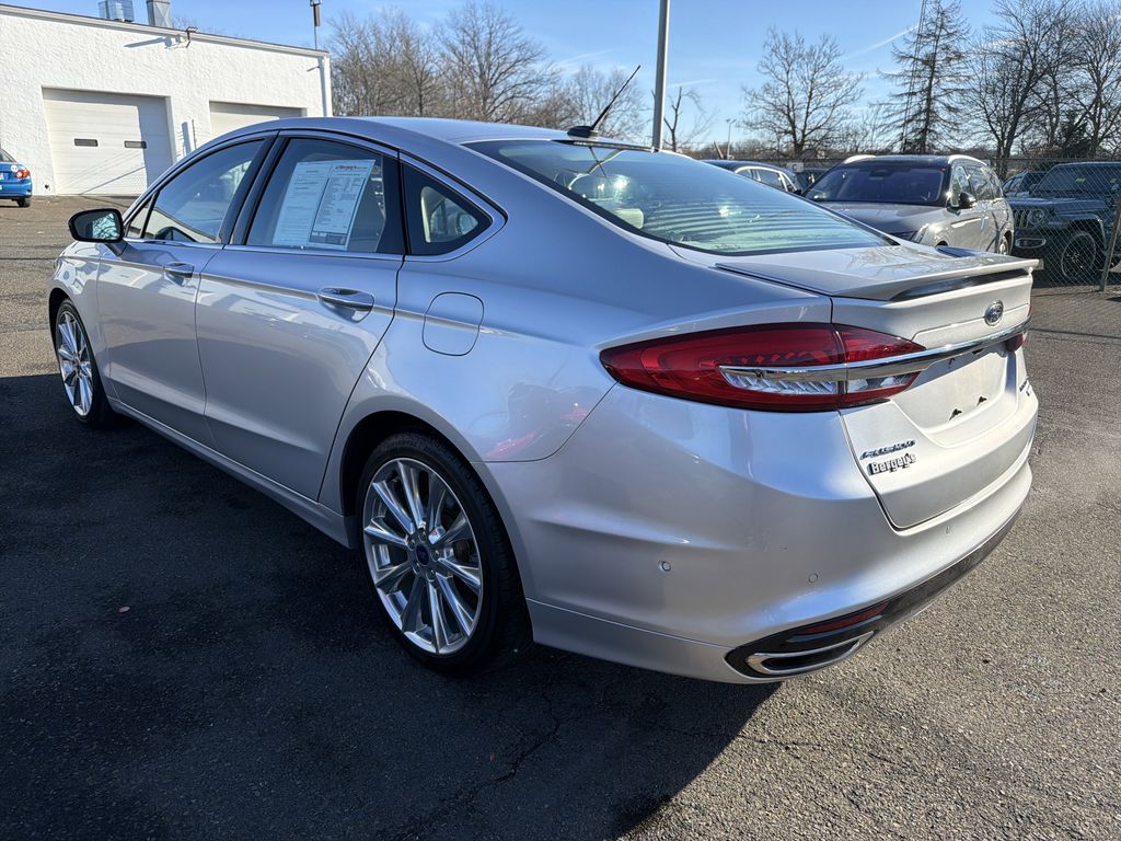 2017 Ford Fusion Platinum photo 3