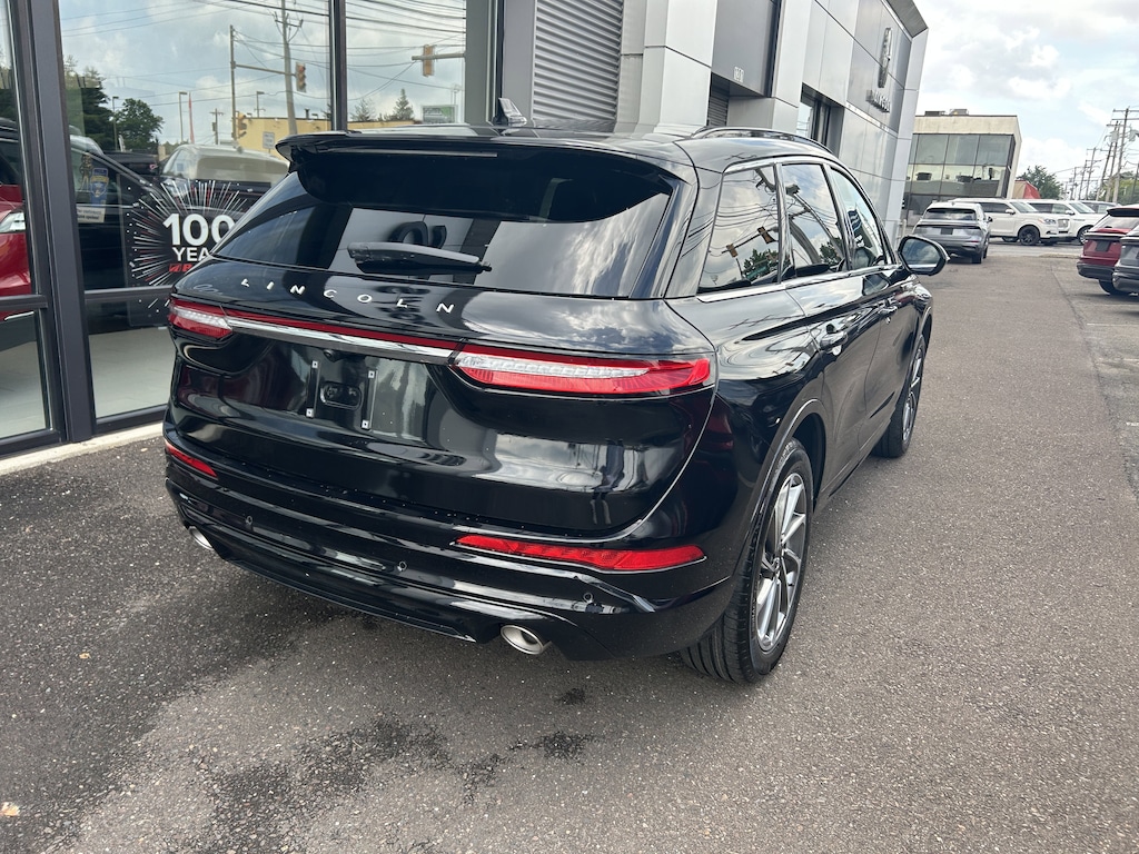 New 2025 Lincoln Corsair 2.5L AWD Grand Touring w/ Panoramic Moonroof & Nav SUV