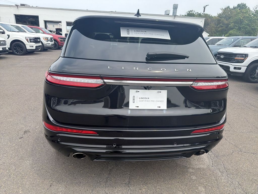 Certified 2024 Lincoln Corsair 2.0T AWD Premiere II w/ Jet Appearance Pkg SUV