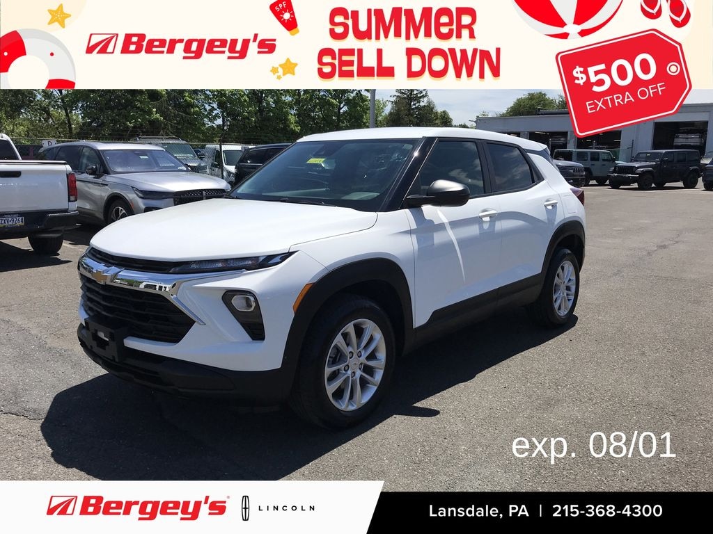 Used 2024 Chevrolet Trailblazer 1.3T AWD LS w/ Remote Start & 17" Wheels SUV