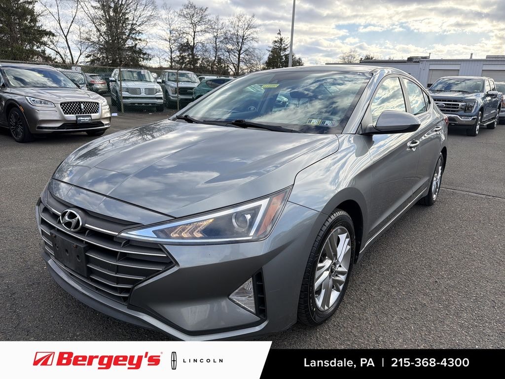 Used 2019 Hyundai Elantra 2.0L FWD SEL w/ Bluetooth & Satellite Radio Sedan