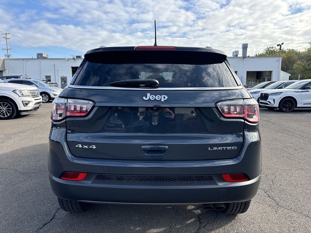 2018 Jeep Compass Limited photo 4