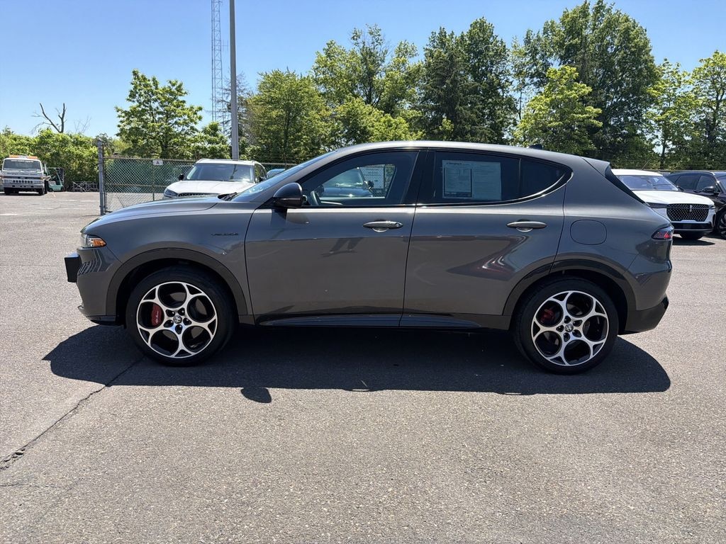 Used 2024 Alfa Romeo Tonale Veloce SUV