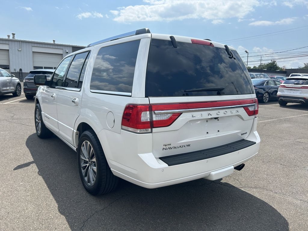 Used 2016 Lincoln Navigator 3.5T 4WD Select w/ Moonroof Navigation SUV
