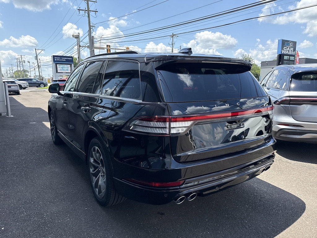 New 2025 Lincoln Aviator 3.0T AWD Premiere II w/ Jet Appearance Pkg SUV