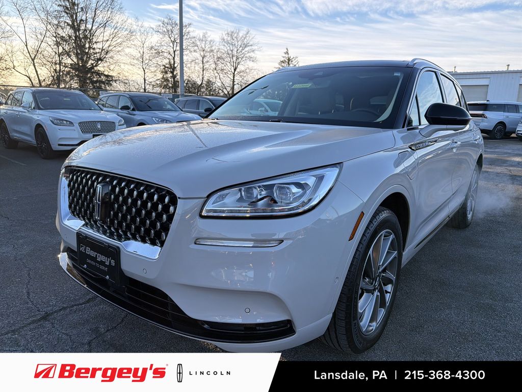 2022 Lincoln Corsair Grand Touring's photo